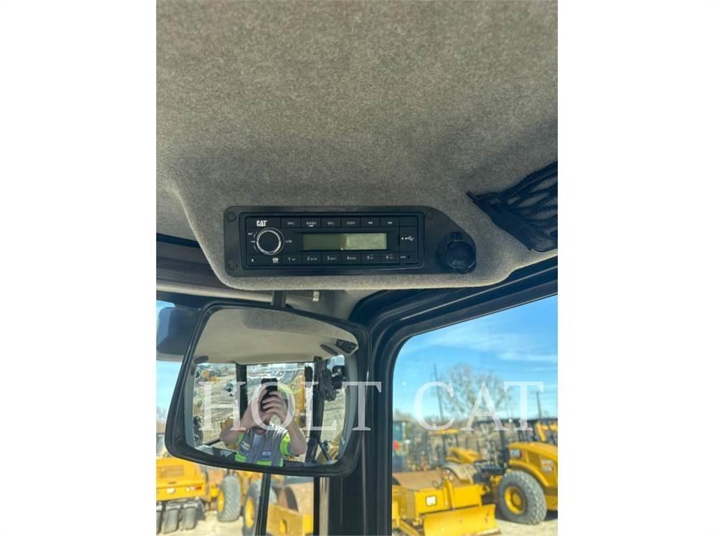 CAT 420XEITCSX Kaivurikuormaajat