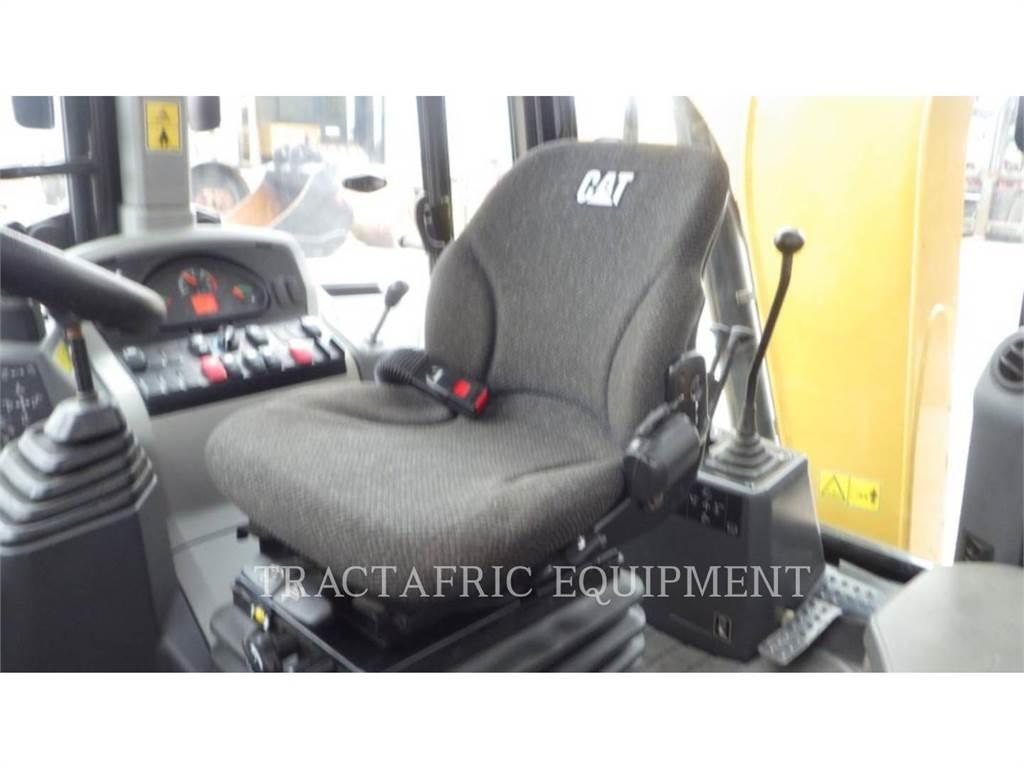 CAT 426F2LRC Kaivurikuormaajat