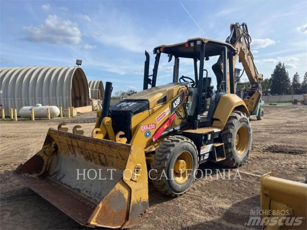 CAT 430 Kaivurikuormaajat