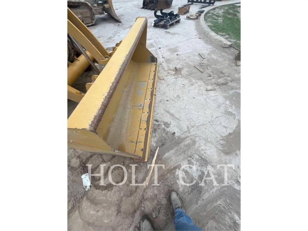 CAT 430 C4EX Kaivurikuormaajat