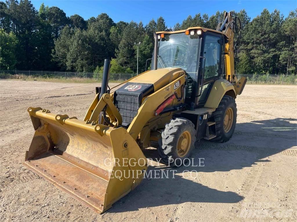 CAT 43007 Kaivurikuormaajat