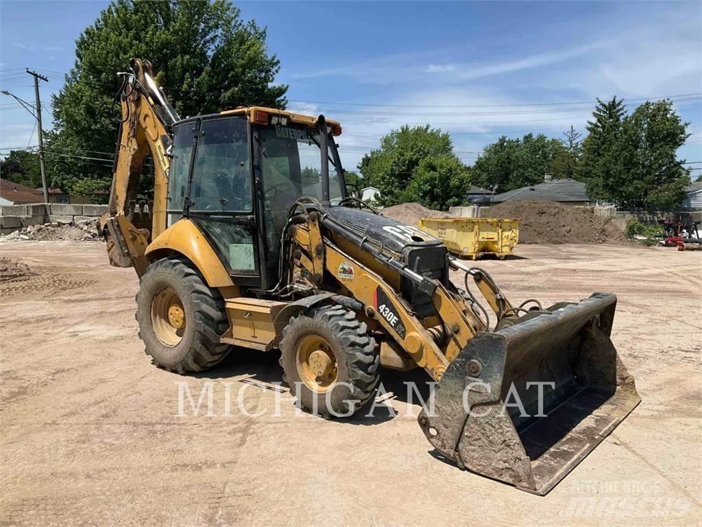 CAT 430EIT A Kaivurikuormaajat