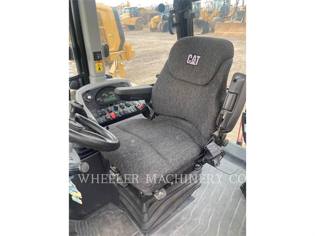 CAT 430F2 ITCF Kaivurikuormaajat
