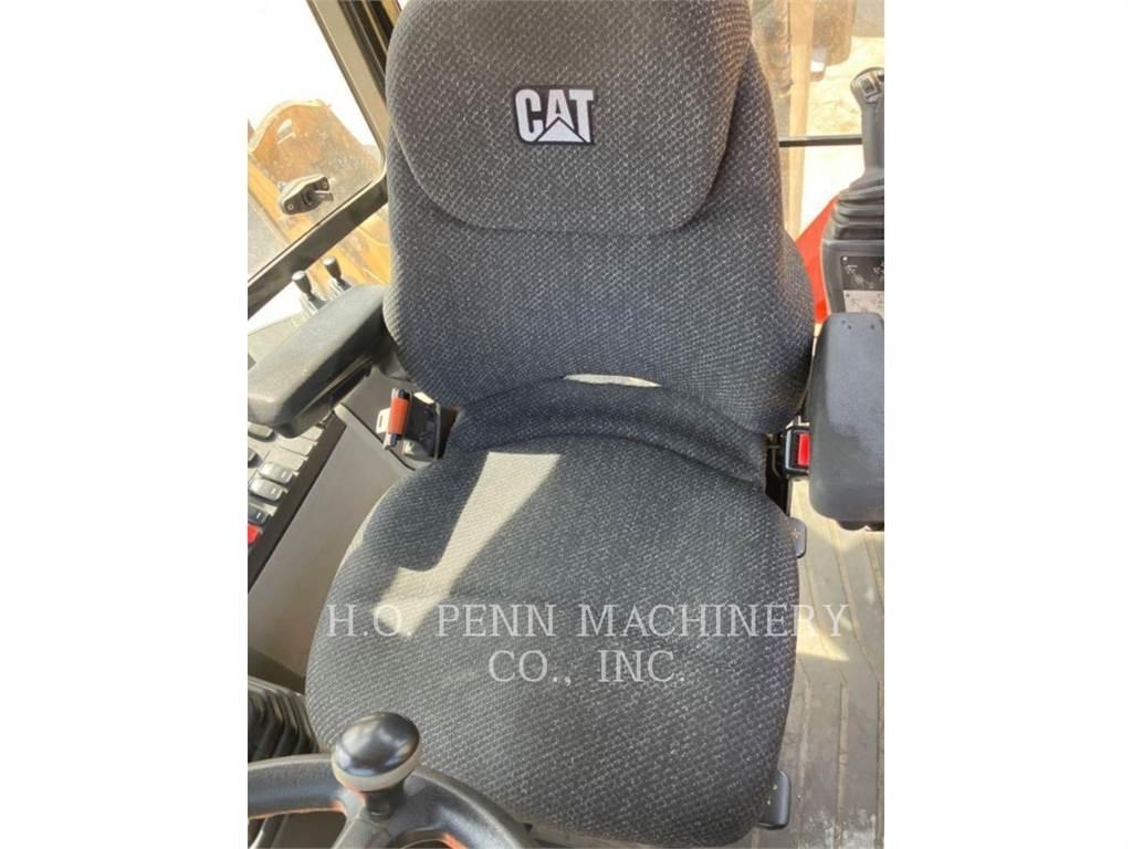 CAT 430F2ST Kaivurikuormaajat