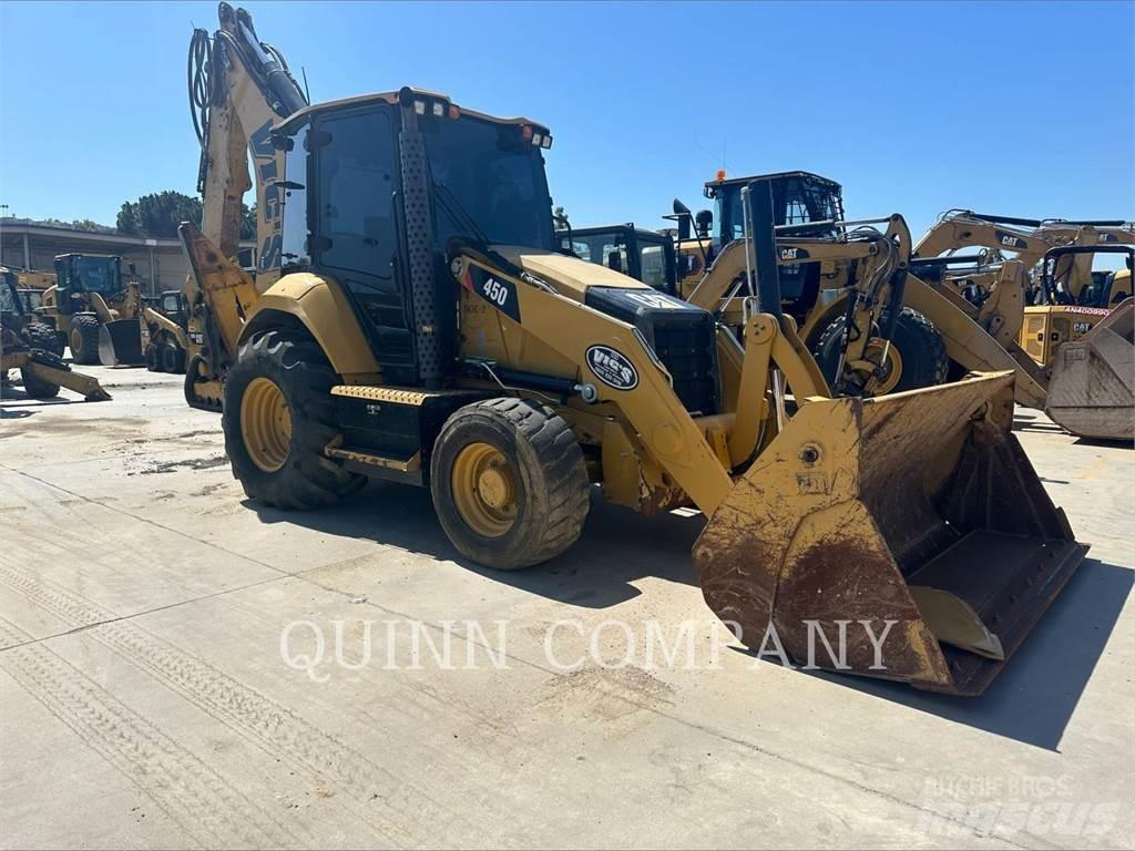CAT 450 Kaivurikuormaajat