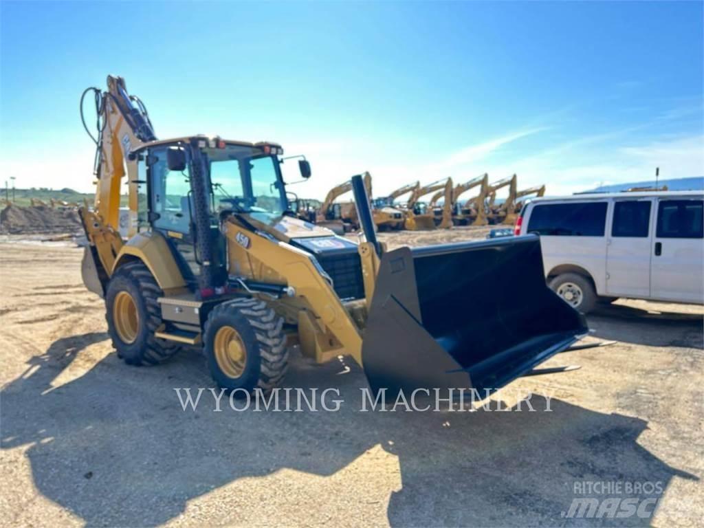 CAT 450 Kaivurikuormaajat