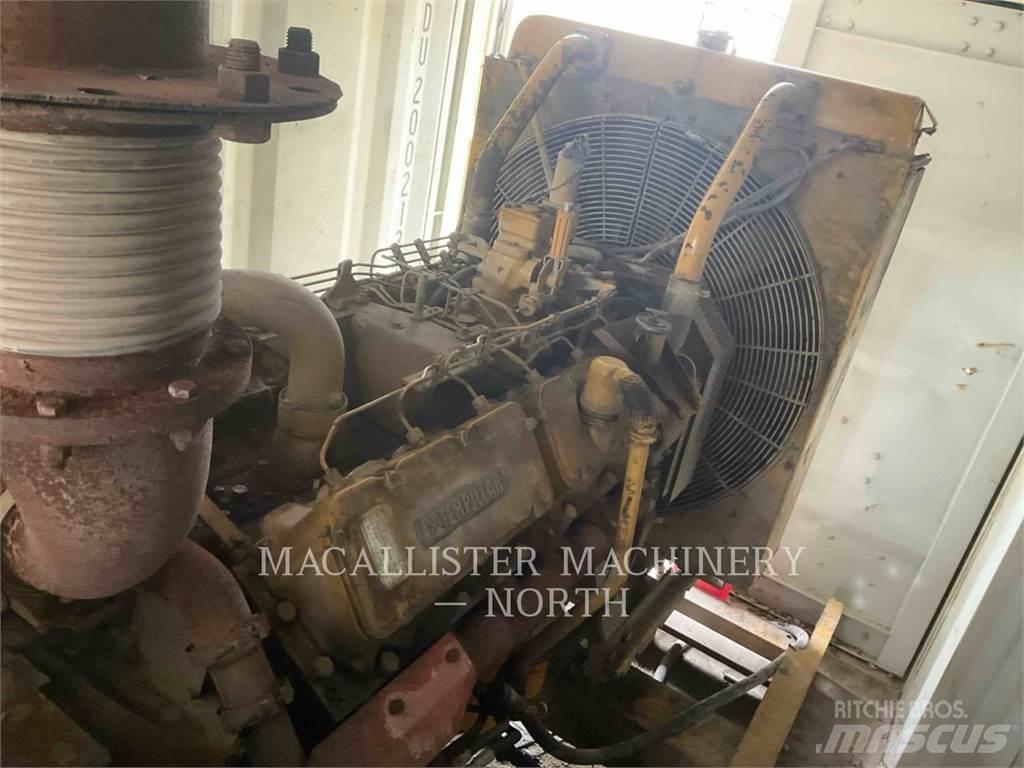 CAT 455KW Dieselgeneraattorit