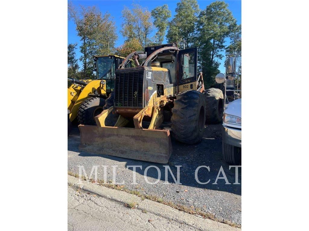 CAT 525B Juontokoneet