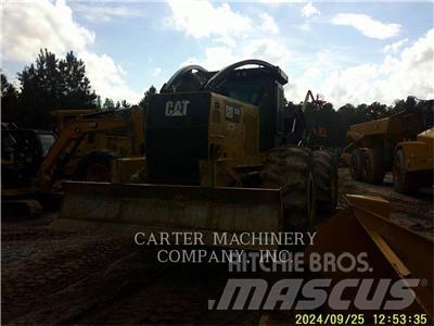 CAT 525D Juontokoneet
