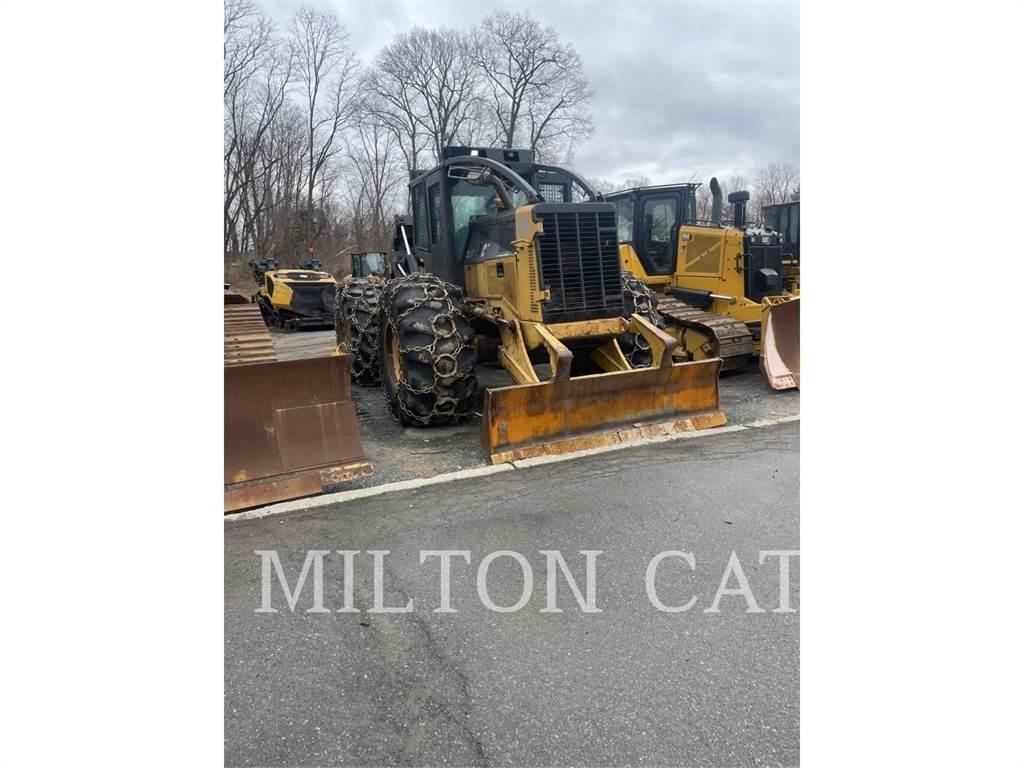 CAT 535C Juontokoneet