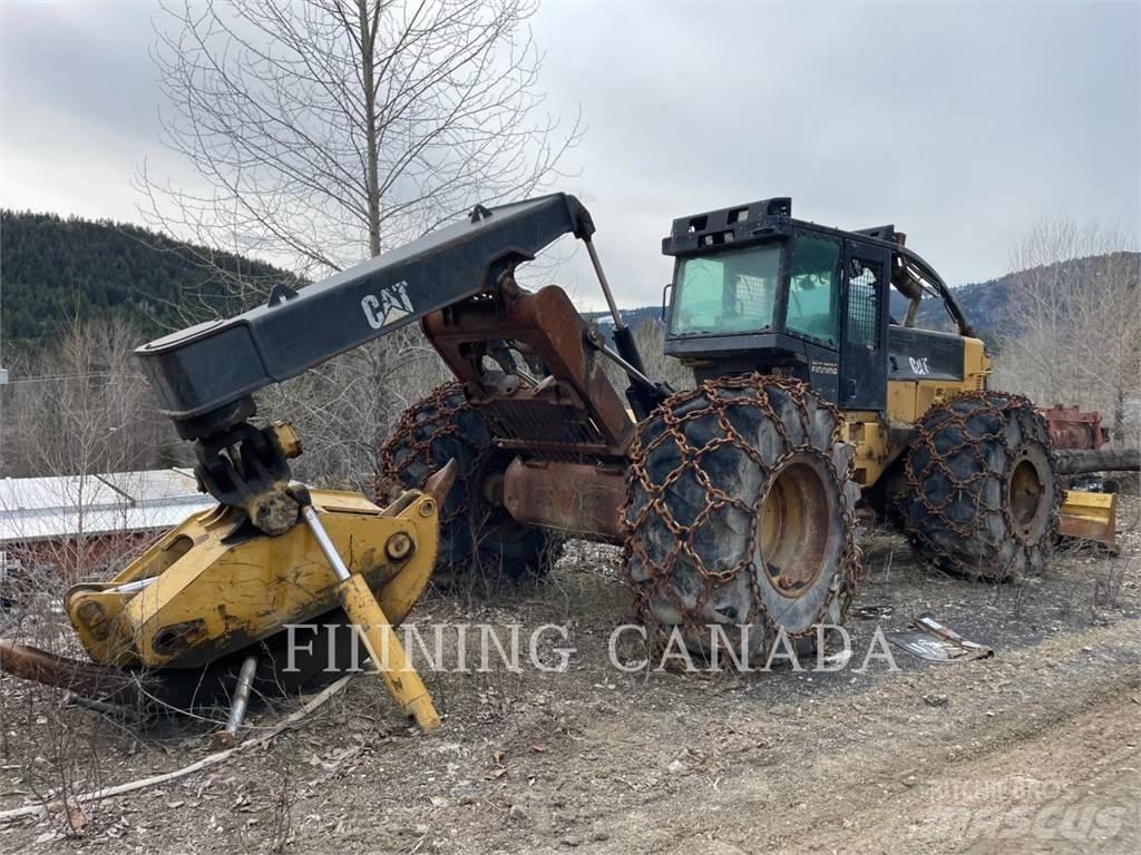 CAT 545C Juontokoneet
