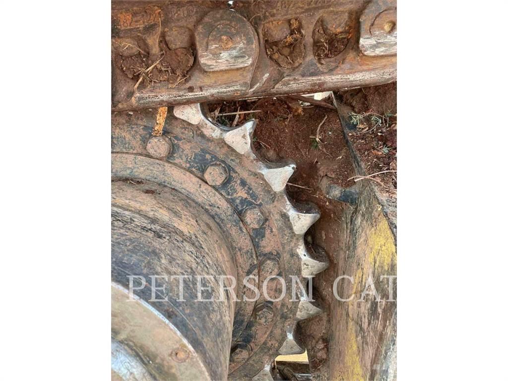 CAT 568 LL Yhdistelmäkoneet - korjurit