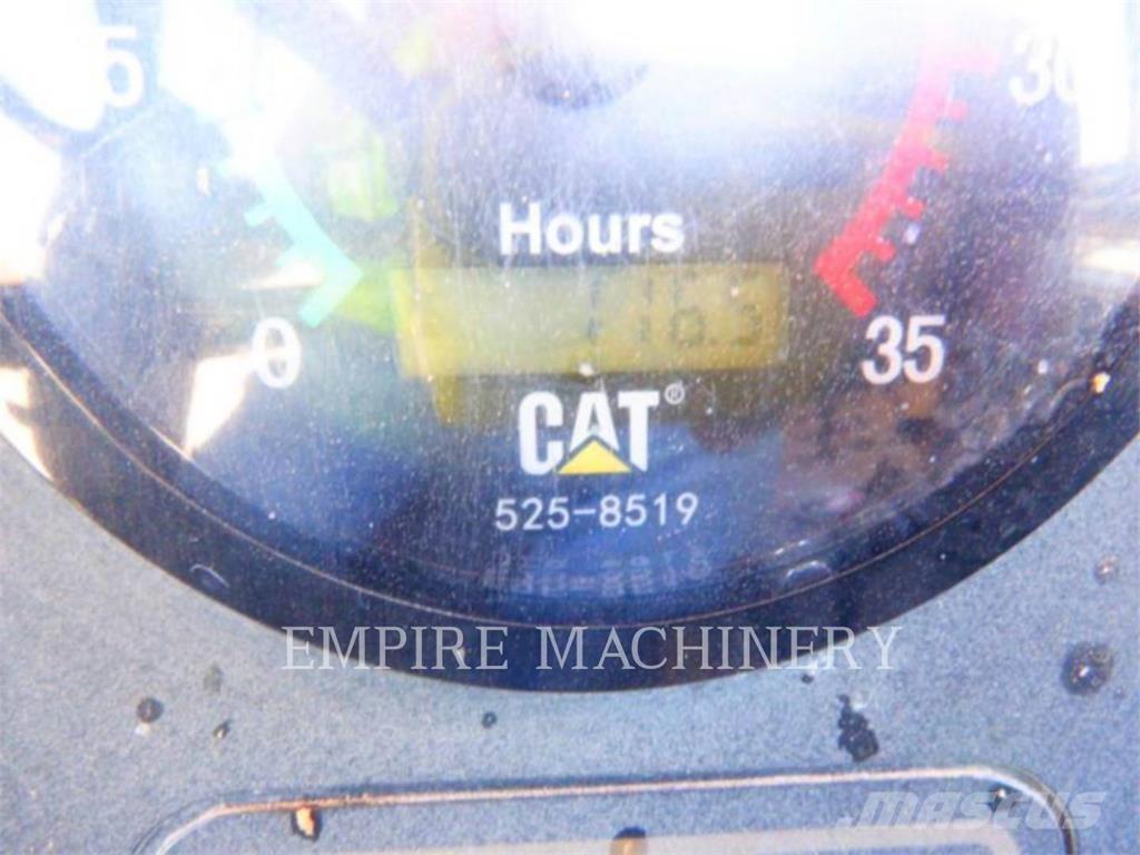 CAT 613C Kaavinvaunut