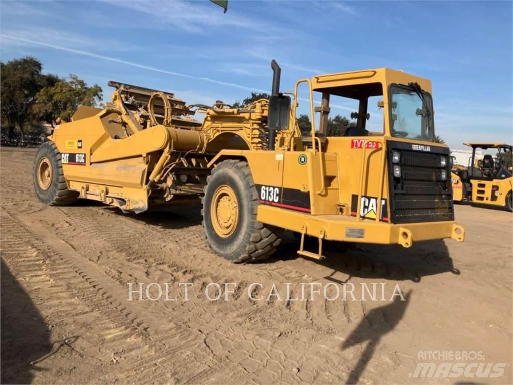 CAT 613C II Kaavinvaunut
