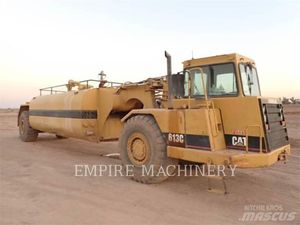 CAT 613C WW Vesisäiliöautot