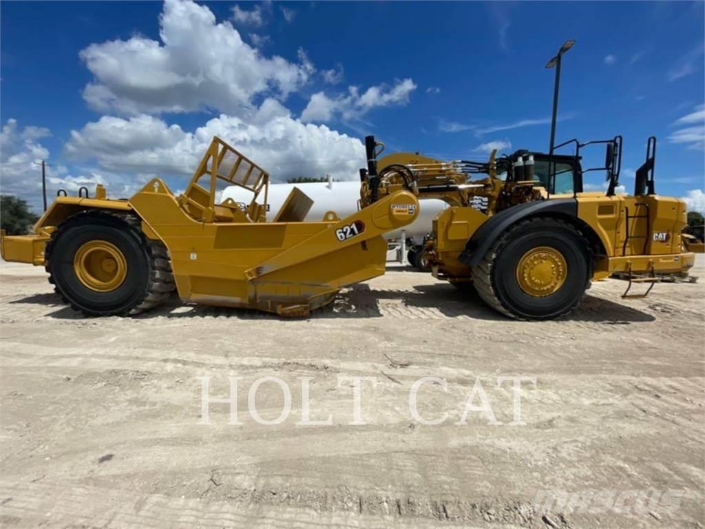 CAT 621 Kaavinvaunut