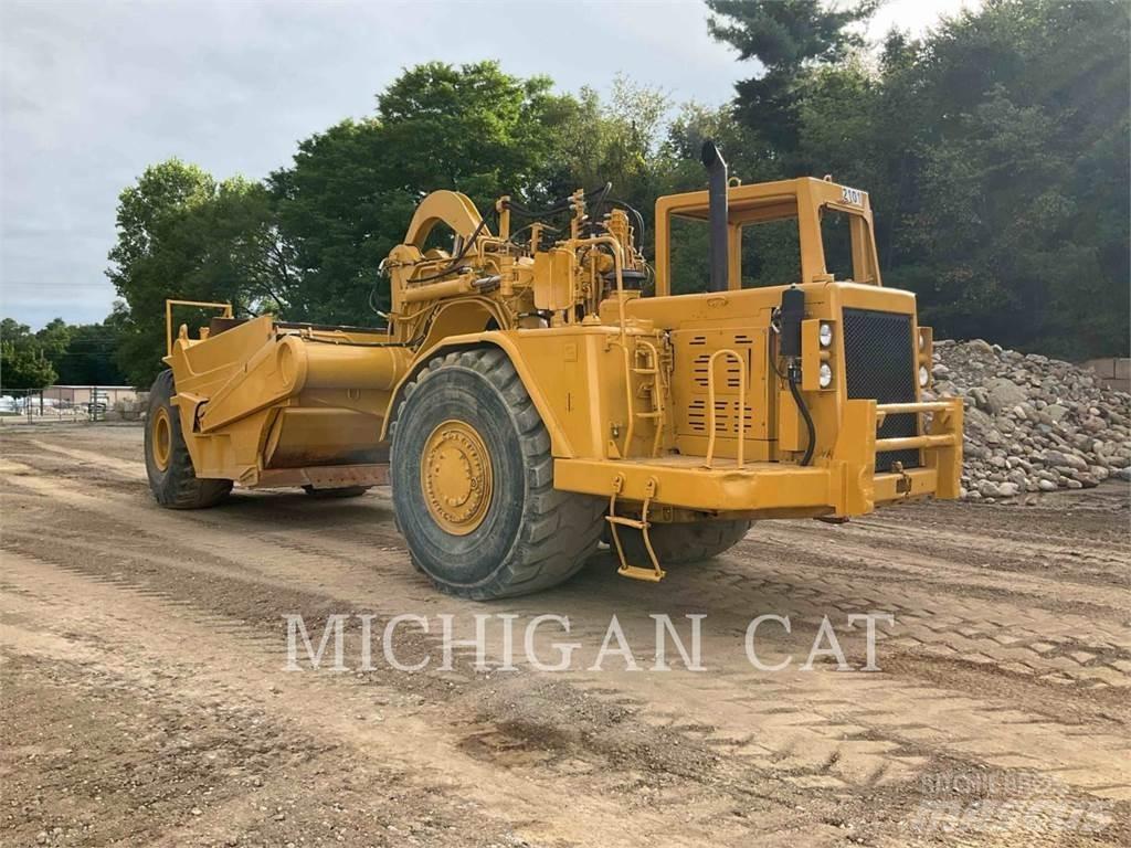 CAT 621E Kaavinvaunut