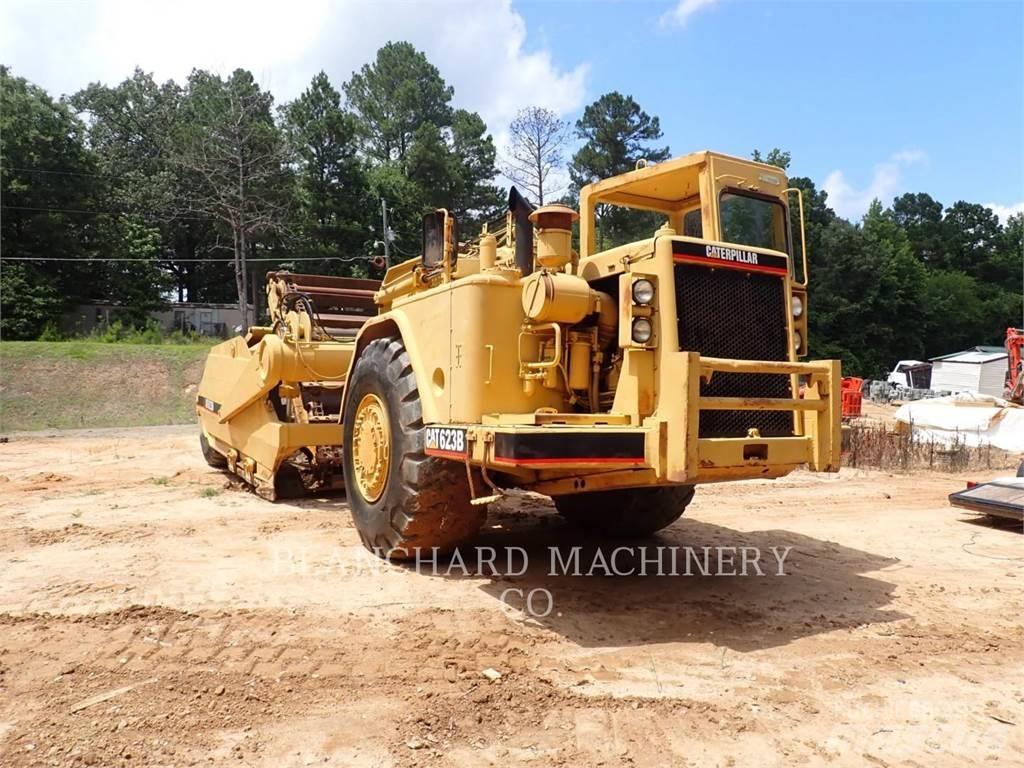 CAT 623B Kaavinvaunut