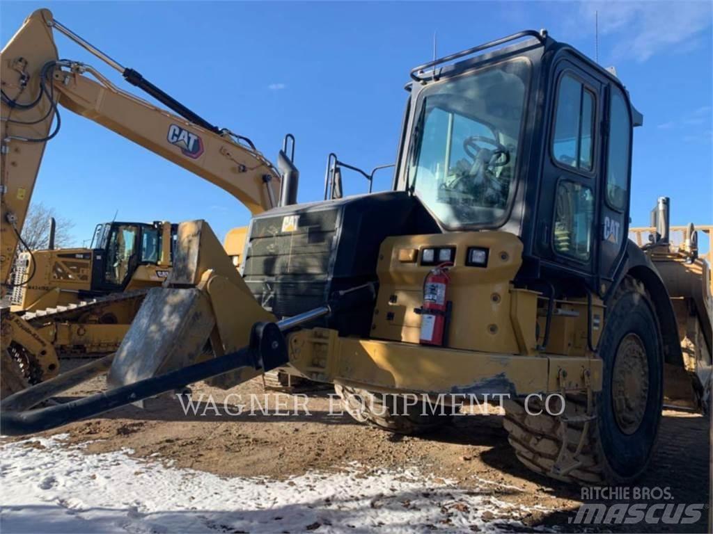 CAT 627K Kaavinvaunut