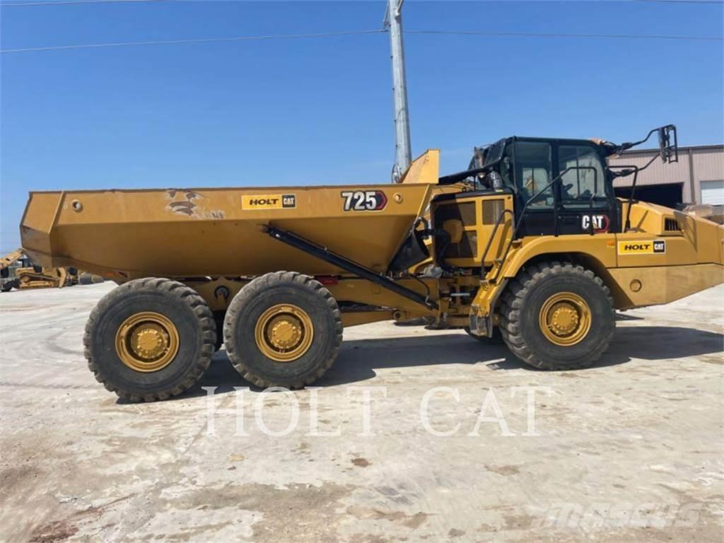 CAT 725 Dumpperit