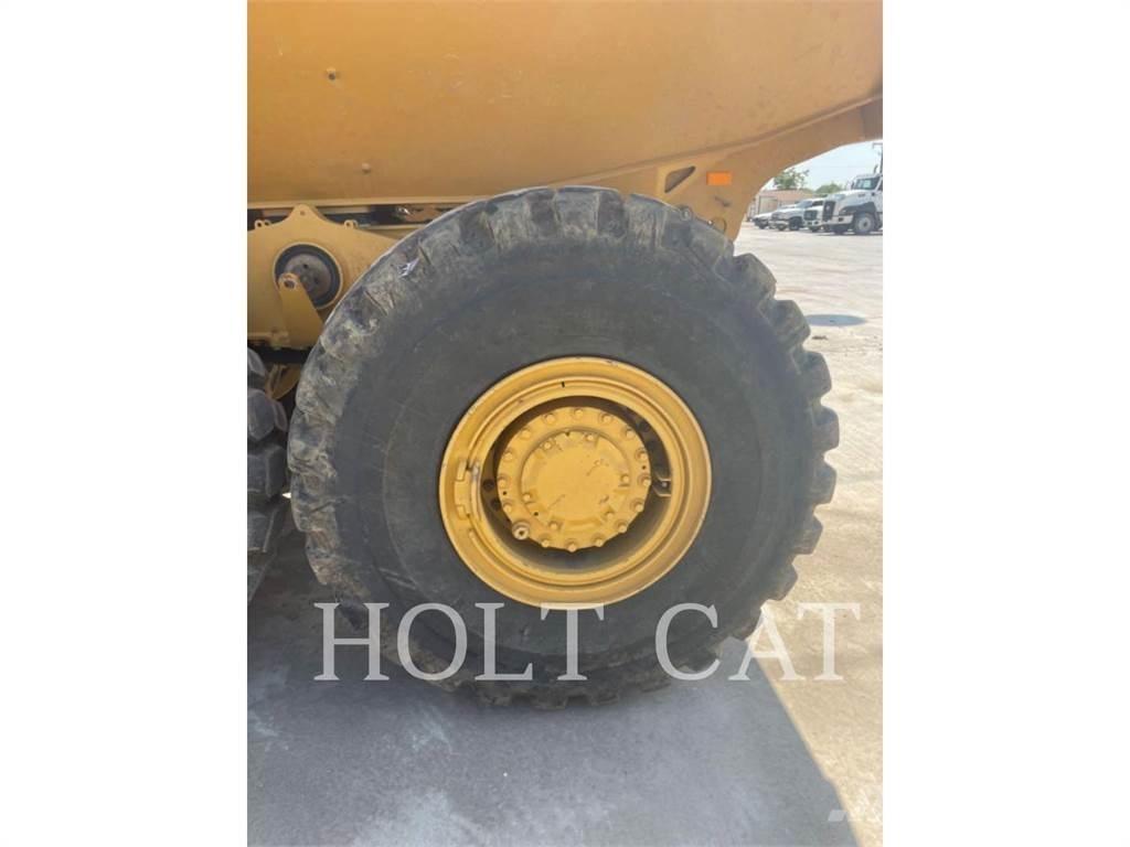 CAT 725 Dumpperit