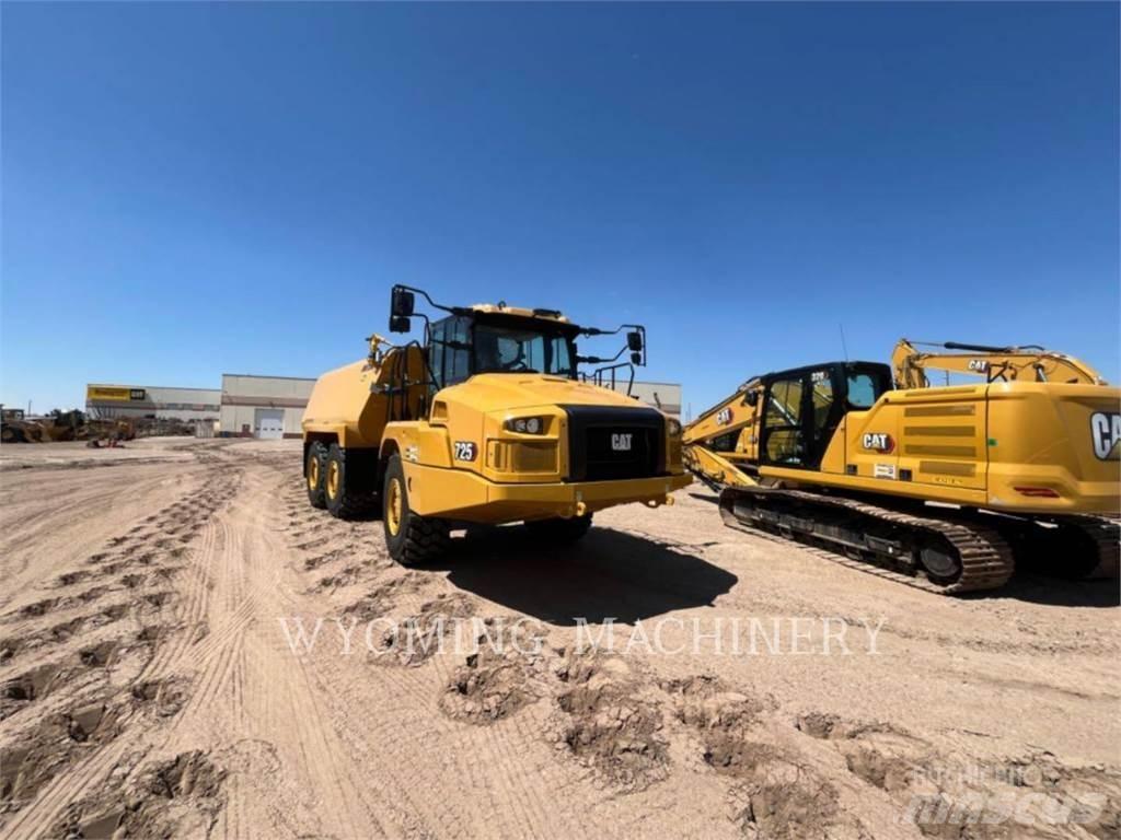 CAT 725 Dumpperit