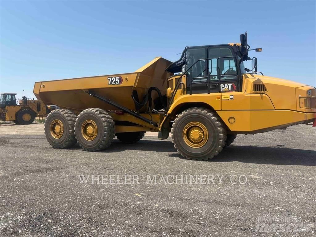 CAT 725 Dumpperit