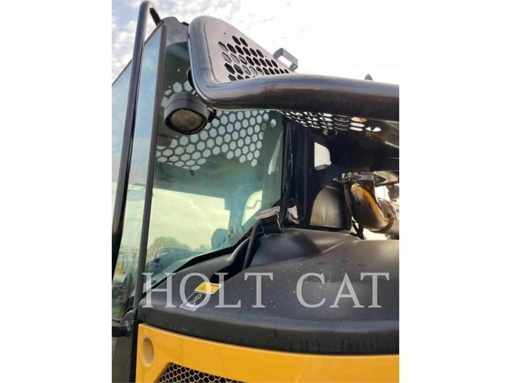 CAT 725 Dumpperit