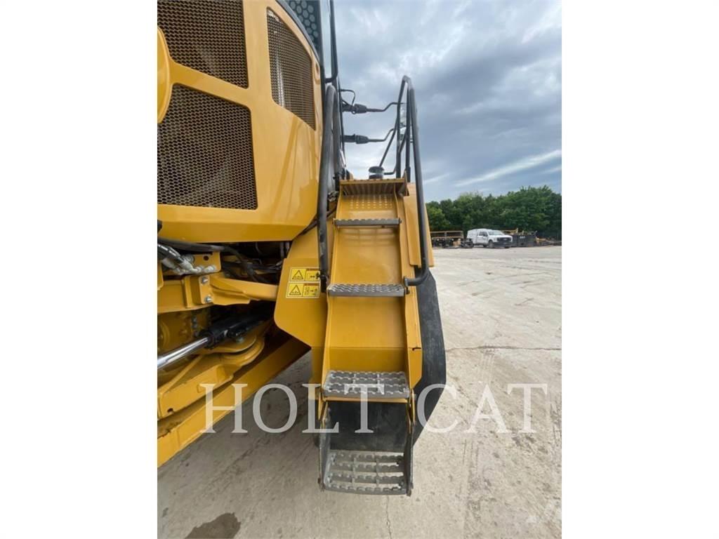 CAT 725 Dumpperit
