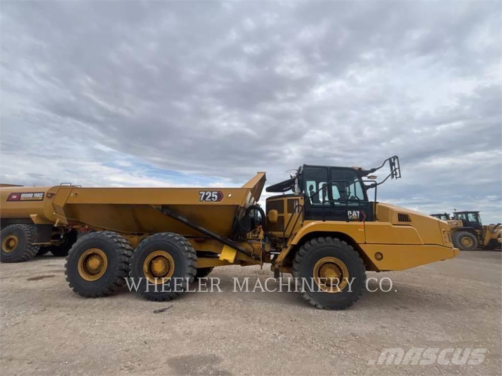 CAT 725 Dumpperit
