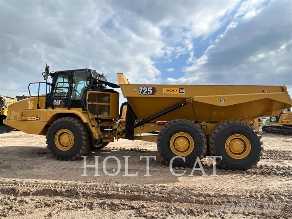 CAT 725 Dumpperit