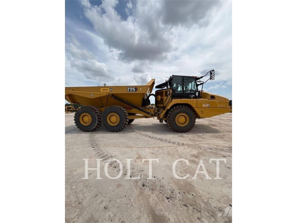 CAT 725 Dumpperit