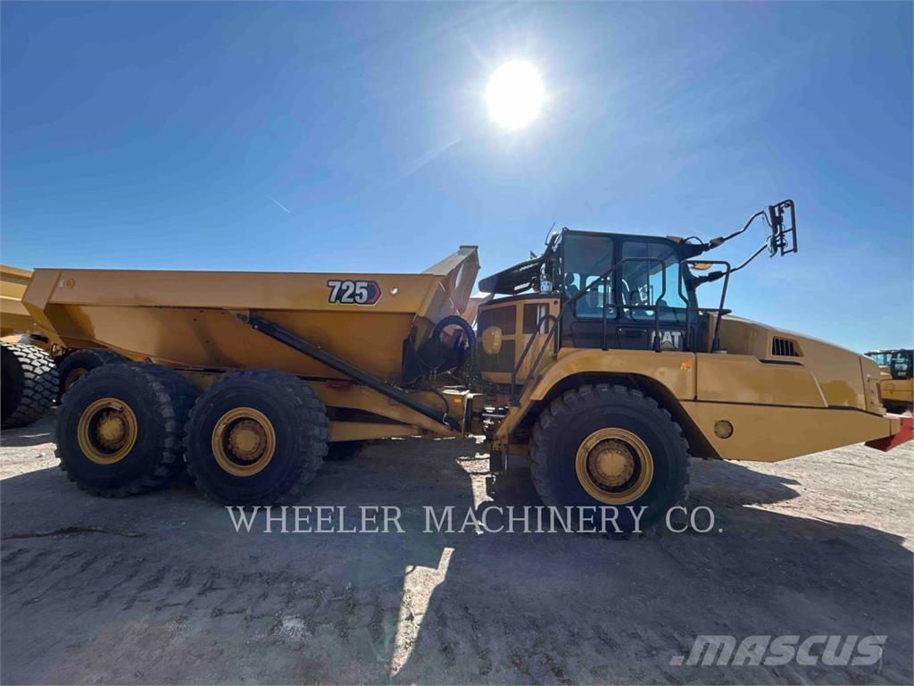 CAT 725 Dumpperit