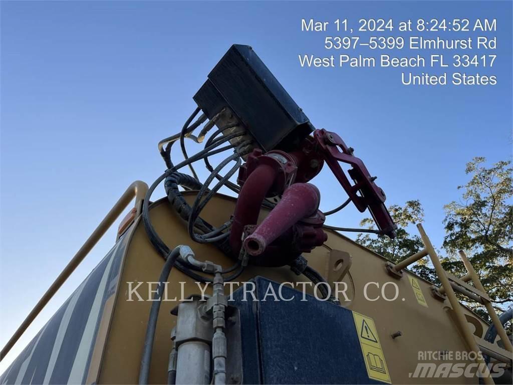 CAT 725 Dumpperit
