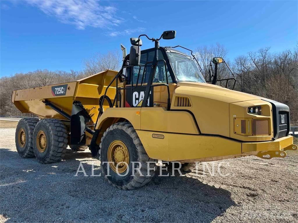 CAT 725C2 Dumpperit