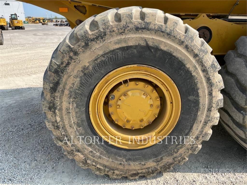 CAT 725C2 Dumpperit