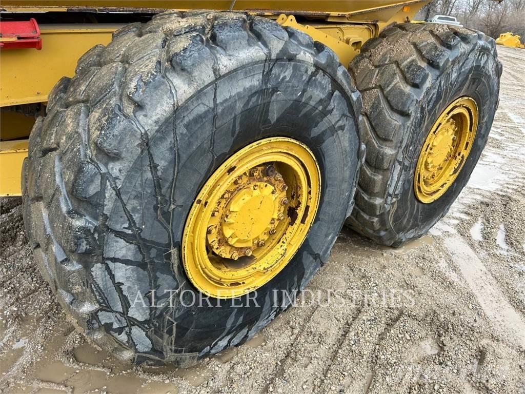 CAT 725C2 Dumpperit