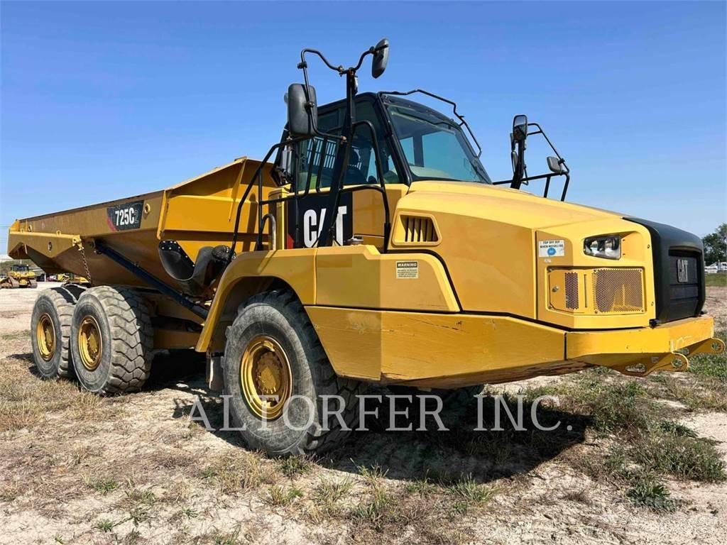 CAT 725C2 Dumpperit