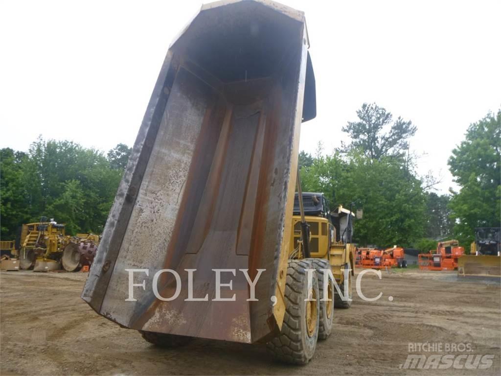 CAT 725C2 Dumpperit