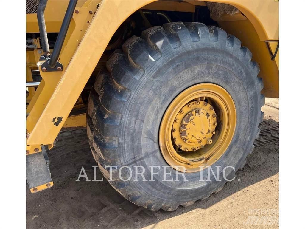 CAT 725C2 Dumpperit