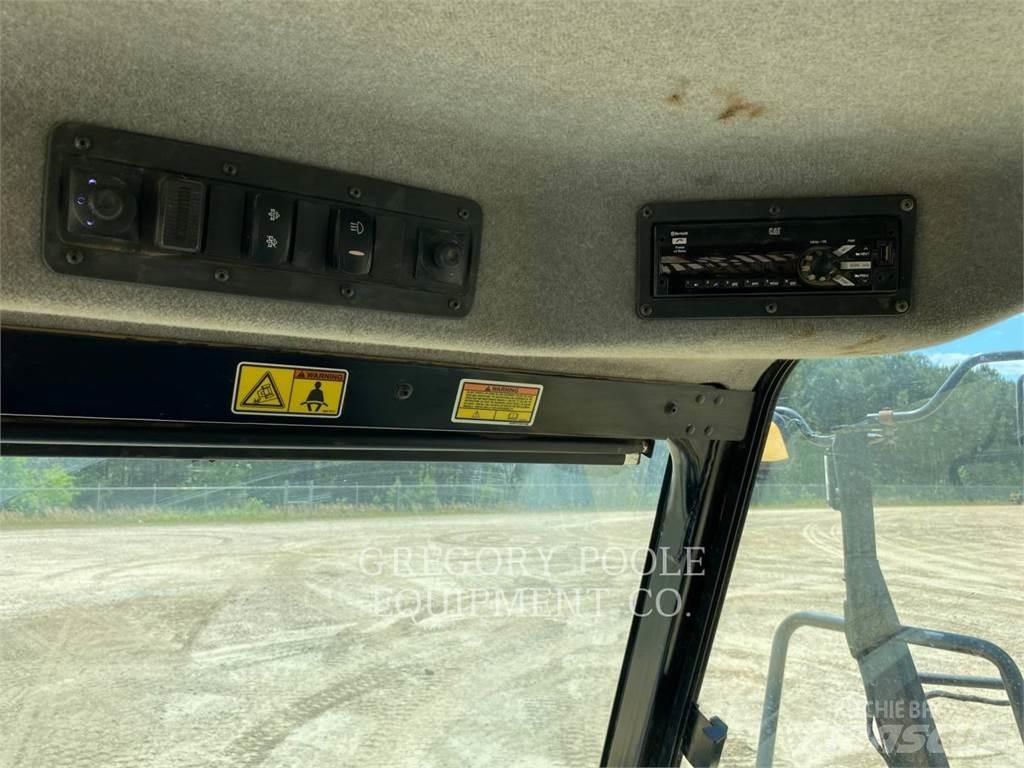 CAT 725C2 Dumpperit