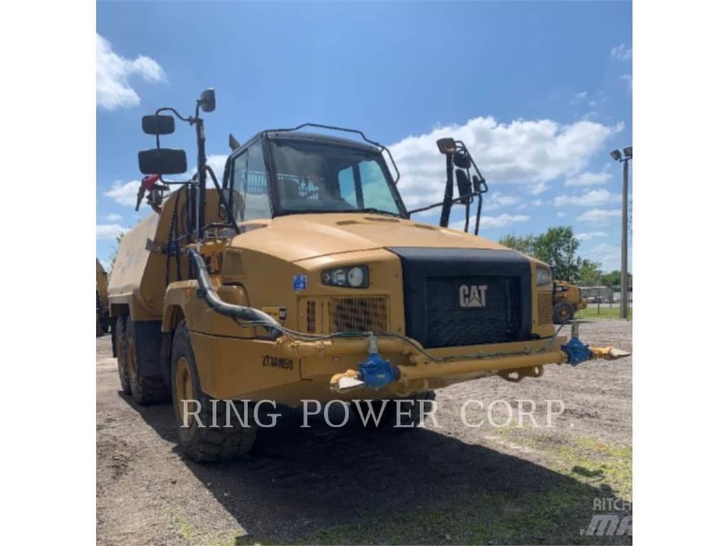 CAT 725C2WW Säiliöautot