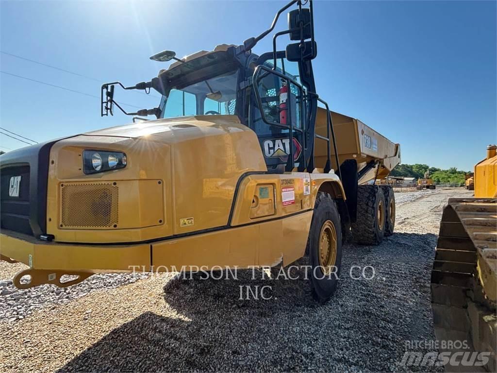 CAT 730 Dumpperit