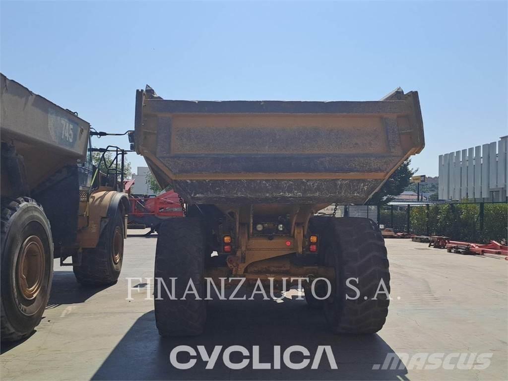 CAT 730 Dumpperit