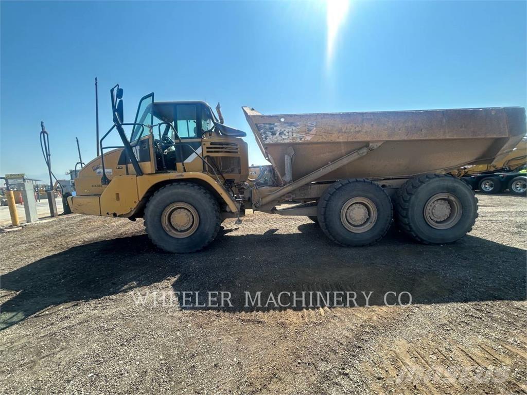 CAT 730 Dumpperit