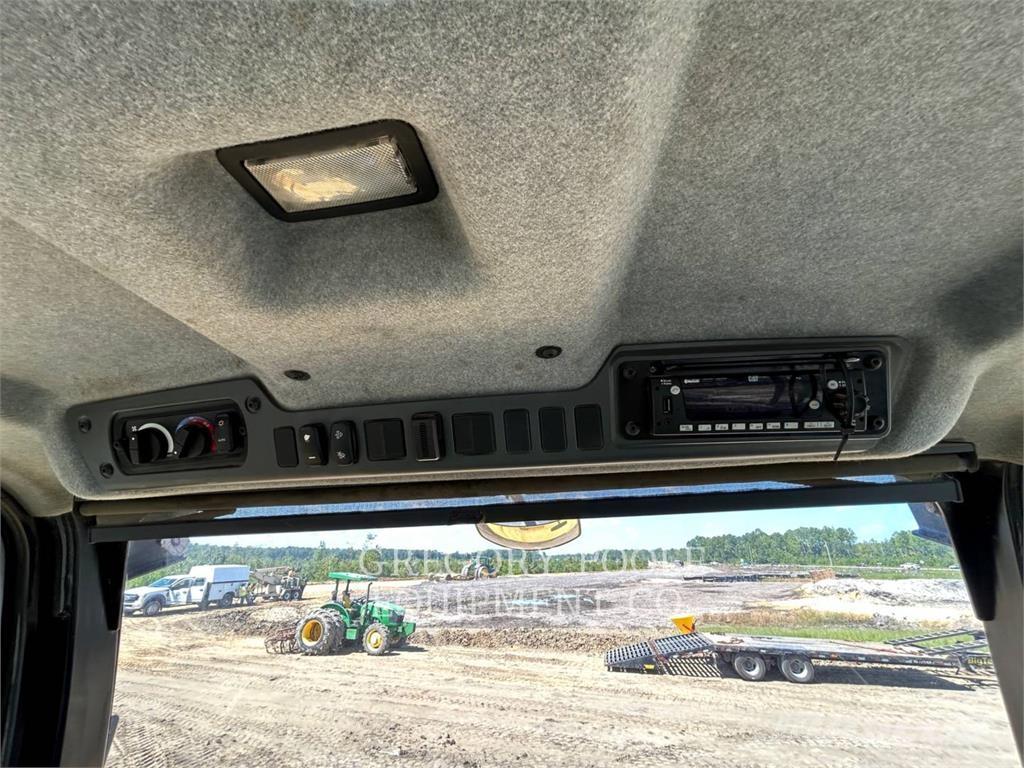 CAT 730-04 Dumpperit