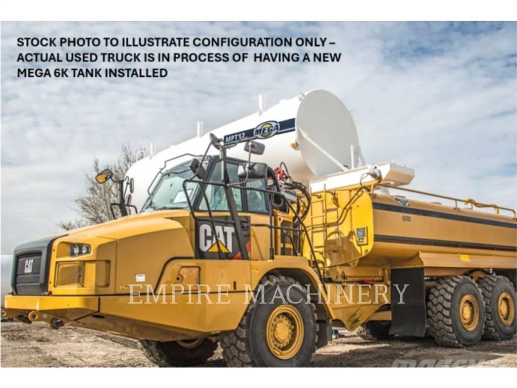 CAT 730-04 WT Vesisäiliöautot