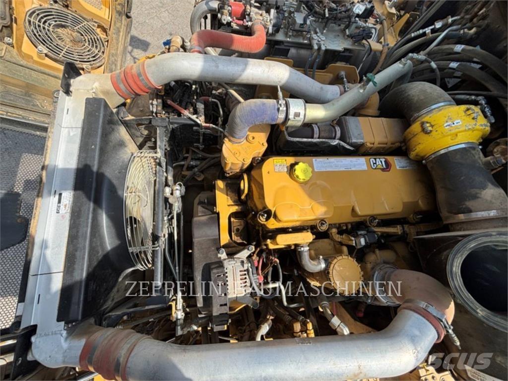 CAT 730-04A Dumpperit