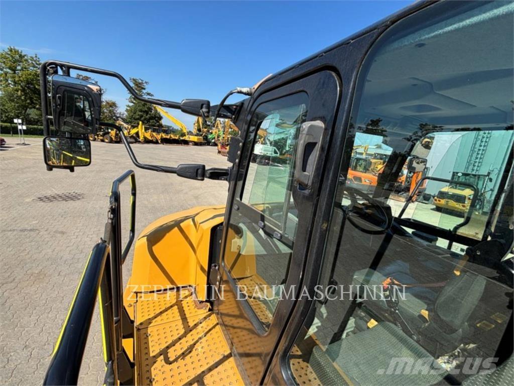 CAT 730-04A Dumpperit