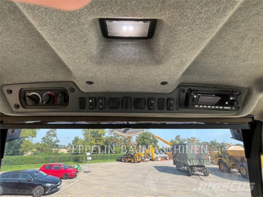 CAT 730-04A Dumpperit